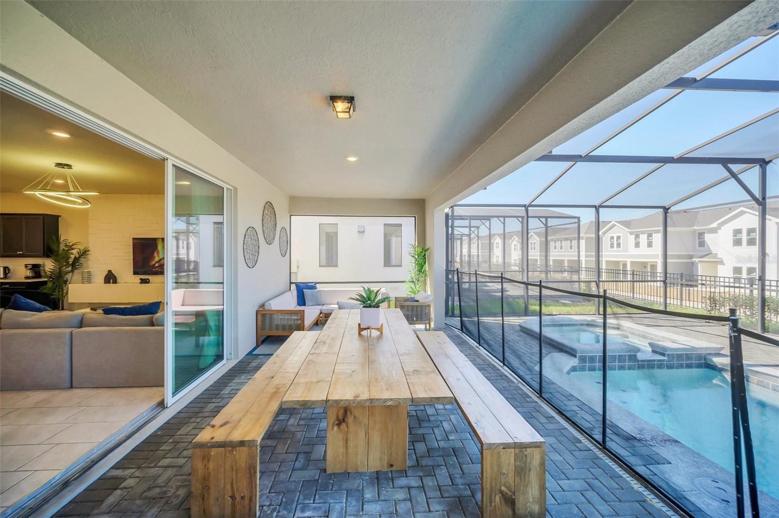 WINDSOR ISLAND RESIDENCE - Residential