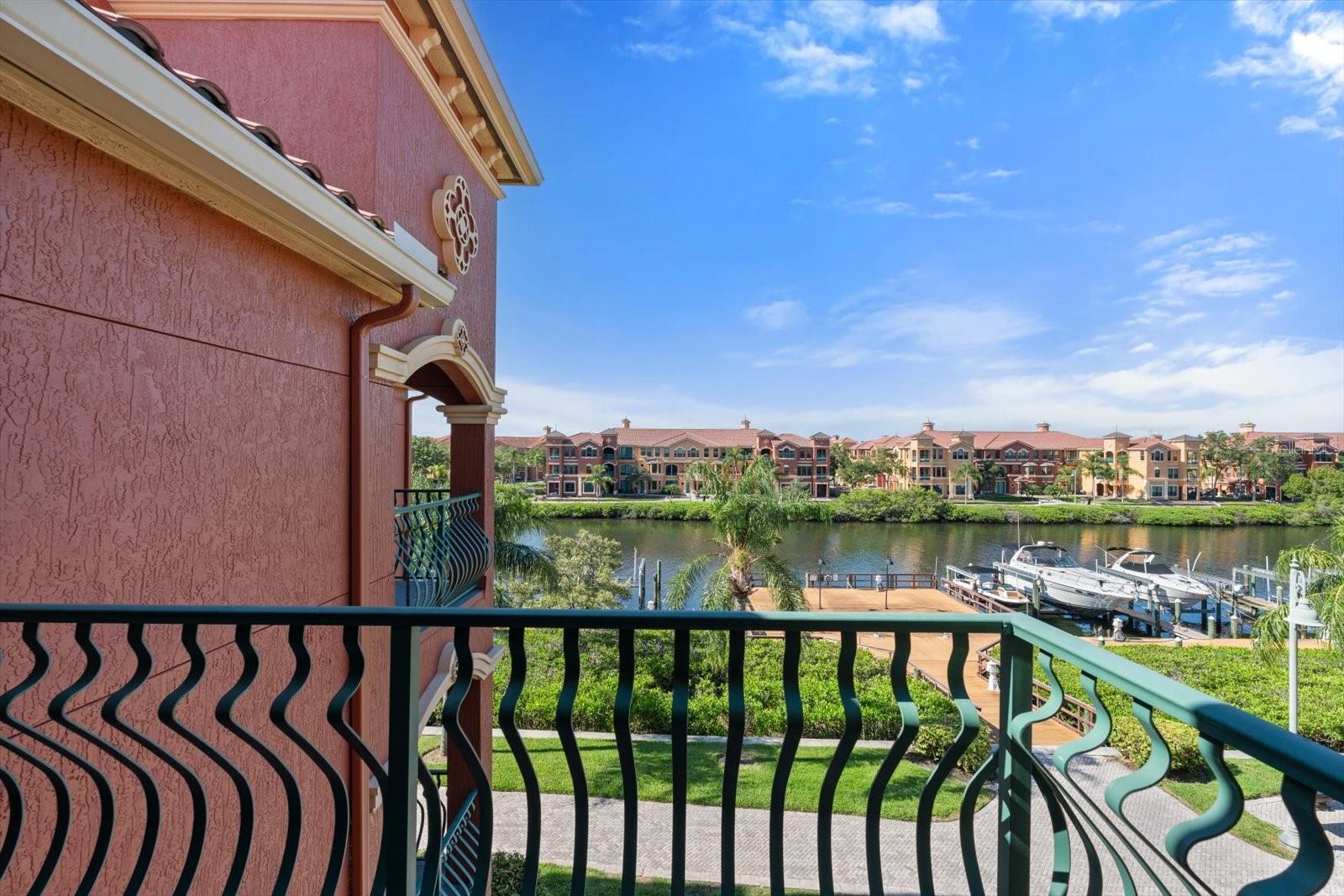 2741 VIA CIPRIANI 935A