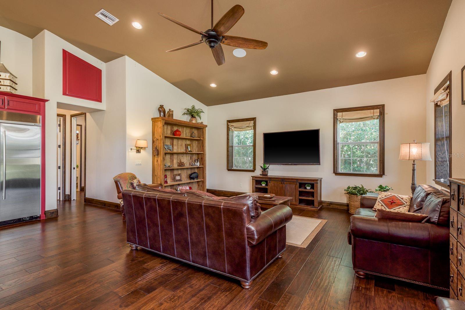 KEYSTONE PARK COLONY SUB - Residential