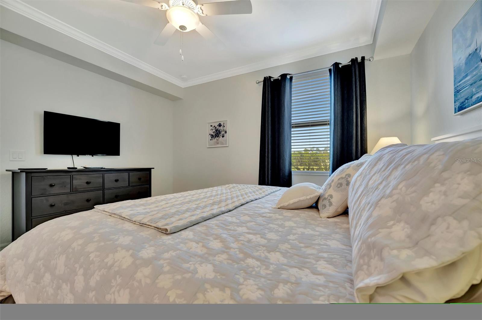 TERRACE VI AT LAKEWOOD NATIONAL PH I - Residential Lease