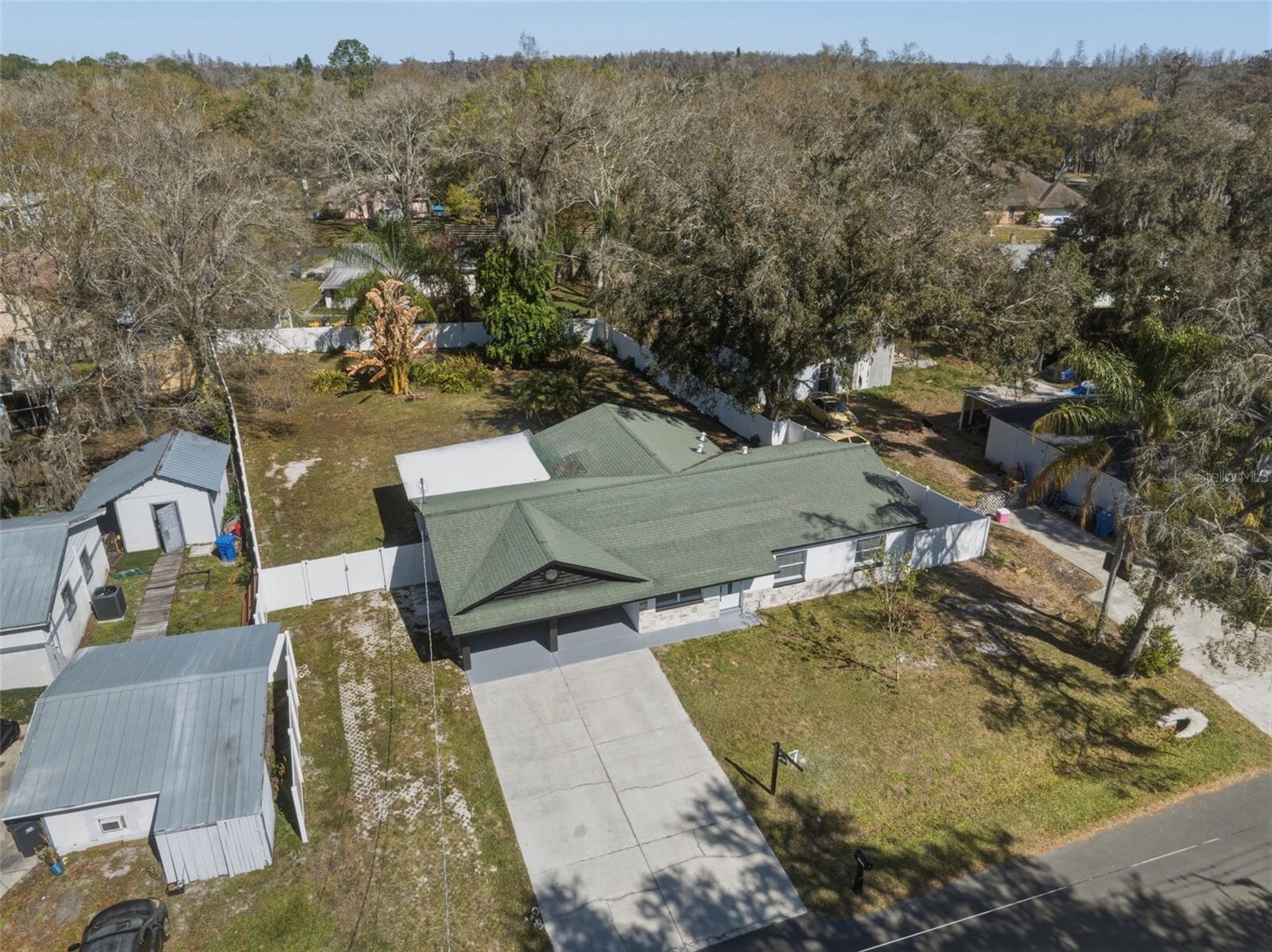 SAPPHIRE LAKE RANCHITOS - Residential