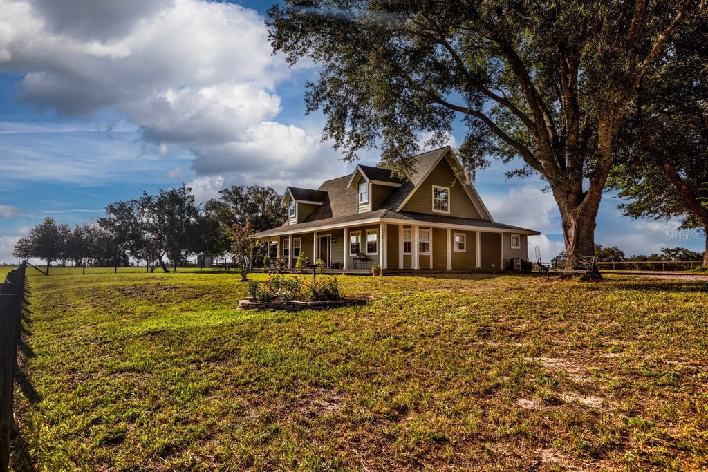 Photo of 24948 Walkabout Ranch Road, Sorrento, FL 32776 (MLS # G5115583)