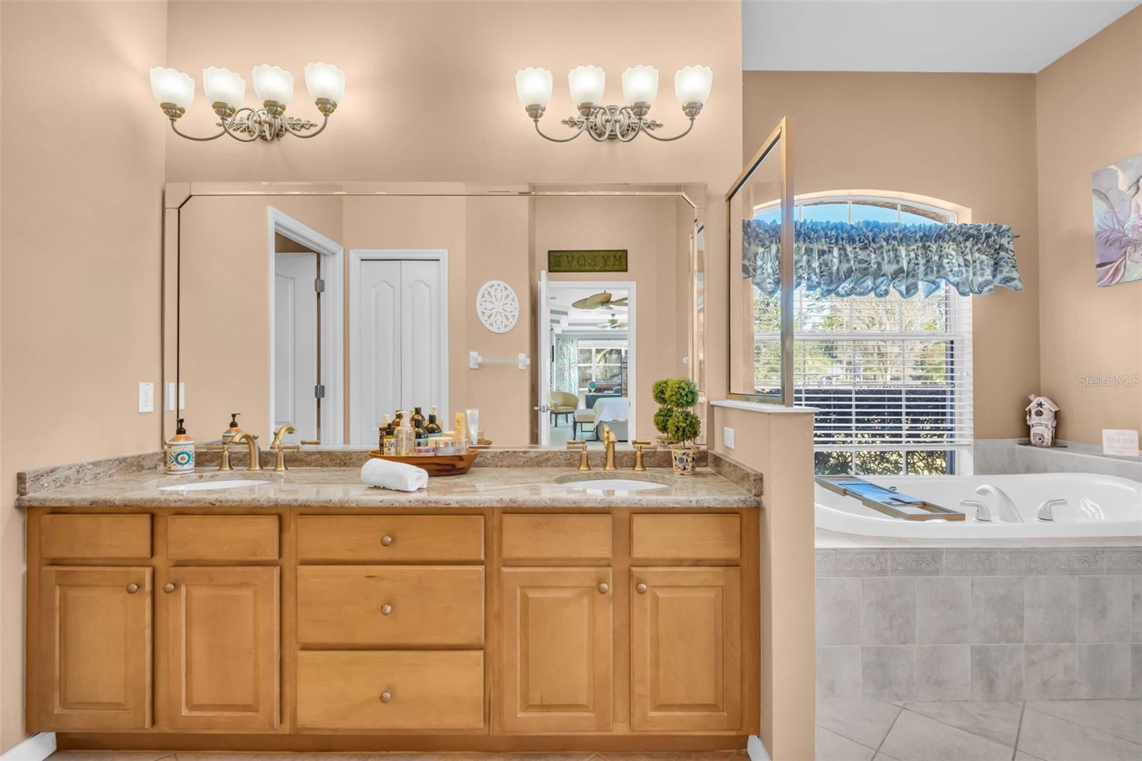 RAINBOW SPRINGS ST ANDREWS - Residential