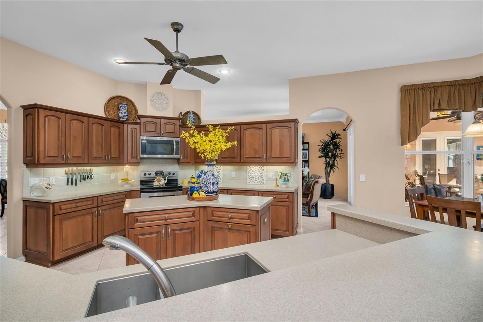 RAINBOW SPRINGS ST ANDREWS - Residential