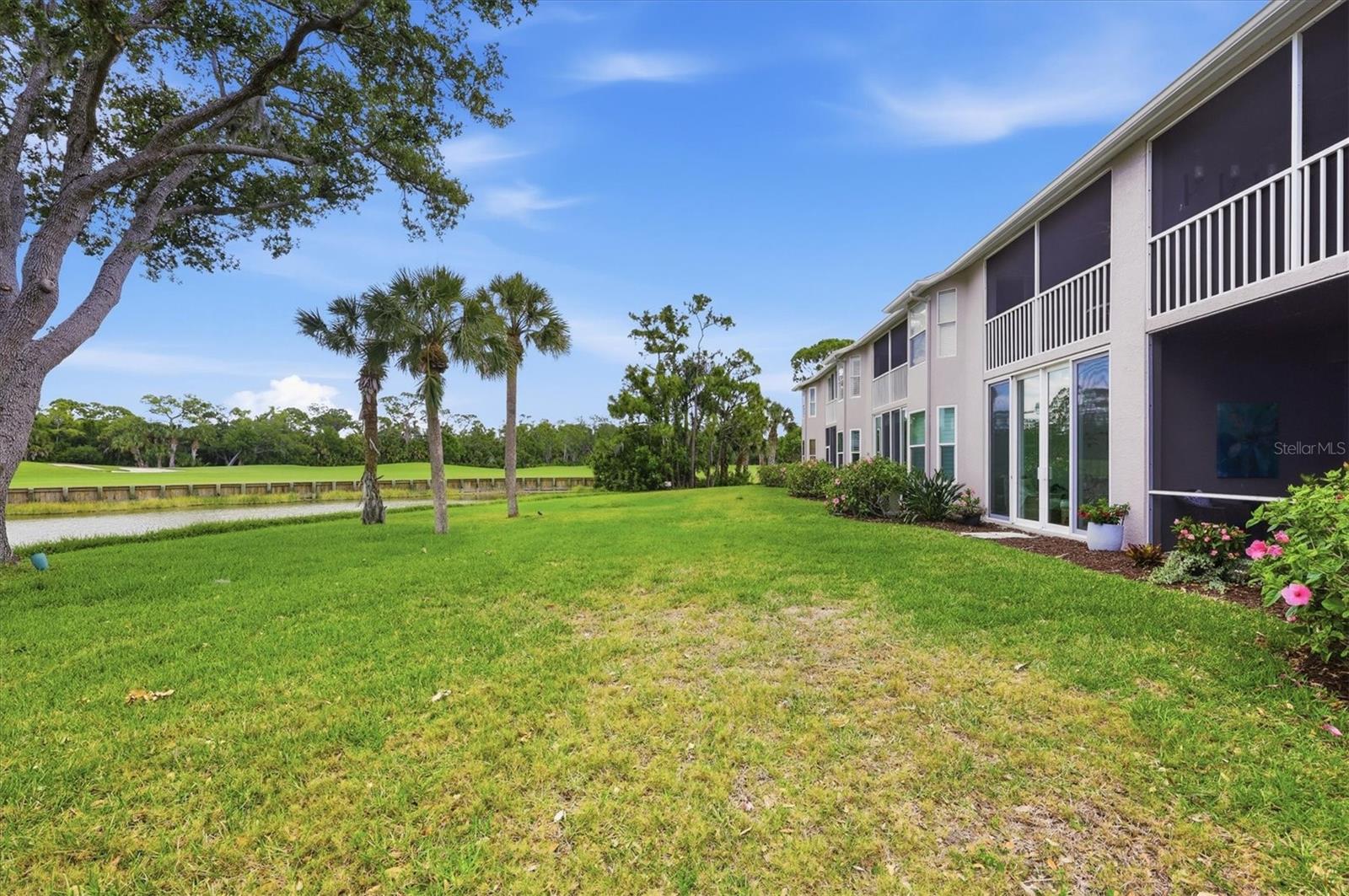 STONEYBROOK VERANDAS 1 - Residential