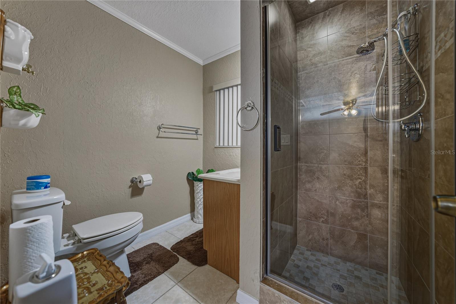 CROOKED LAKE PARK TR 02 - Residential