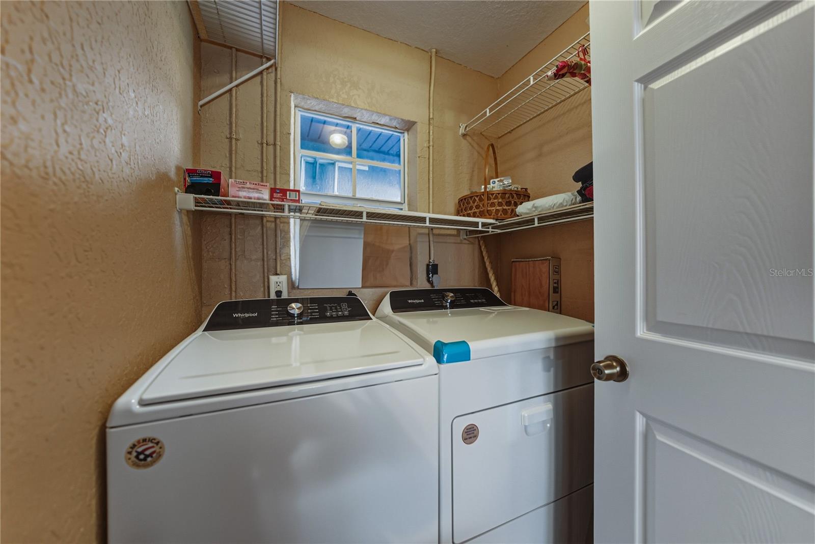 CROOKED LAKE PARK TR 02 - Residential