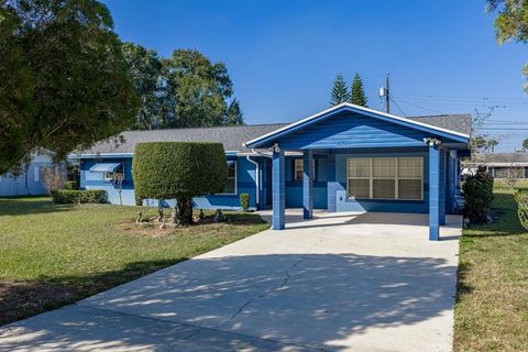 Photo of 4842 Fleetwood Street, Lake Wales, FL 33859 (MLS # K4903168)