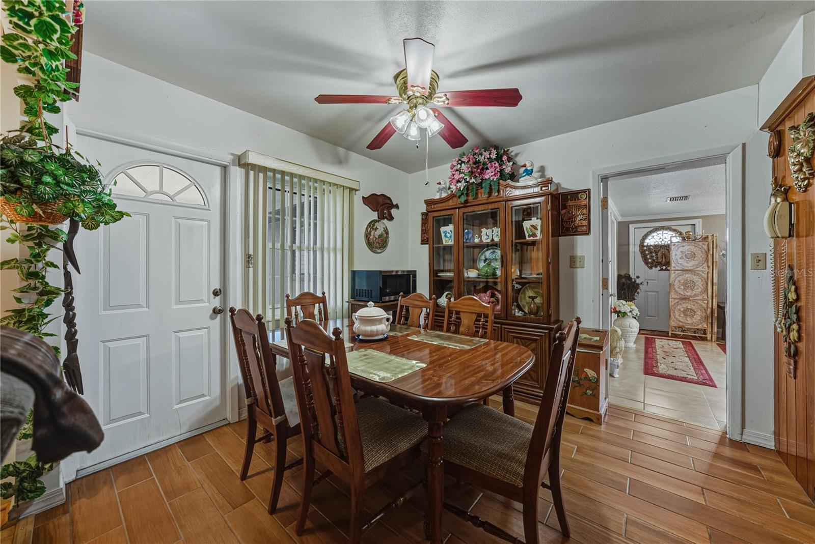 CROOKED LAKE PARK TR 02 - Residential