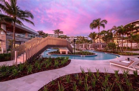 A home in LONGBOAT KEY