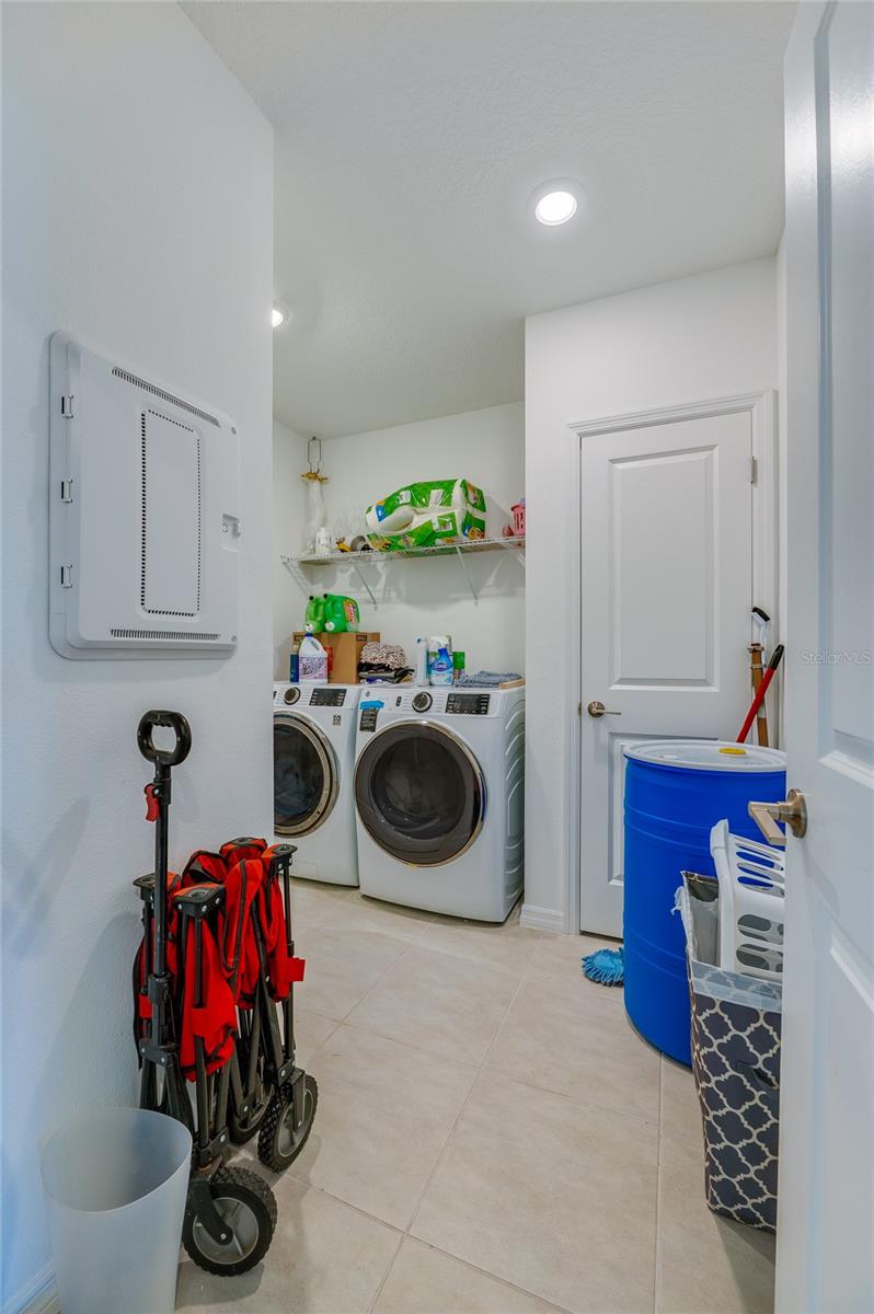 RIVERFRONT ESTATES SOUTH - Residential