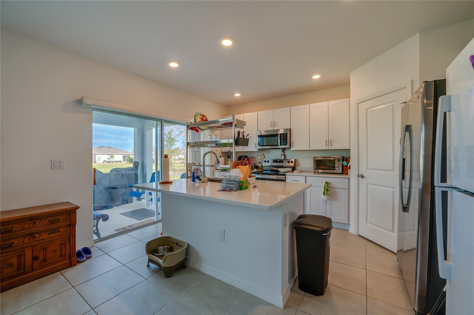 RIVERFRONT ESTATES SOUTH - Residential