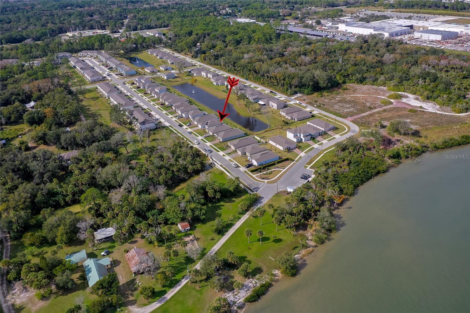 RIVERFRONT ESTATES SOUTH - Residential