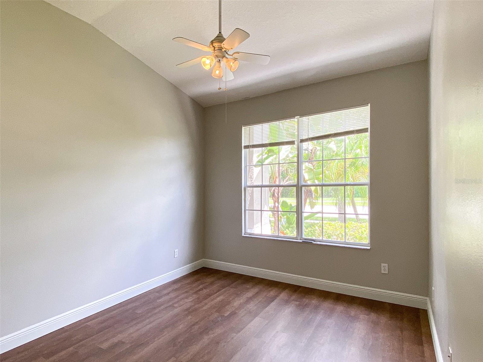 IRMA LAKES - Residential Lease