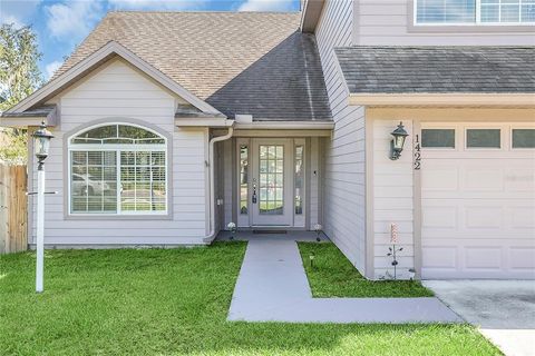 A home in DELAND