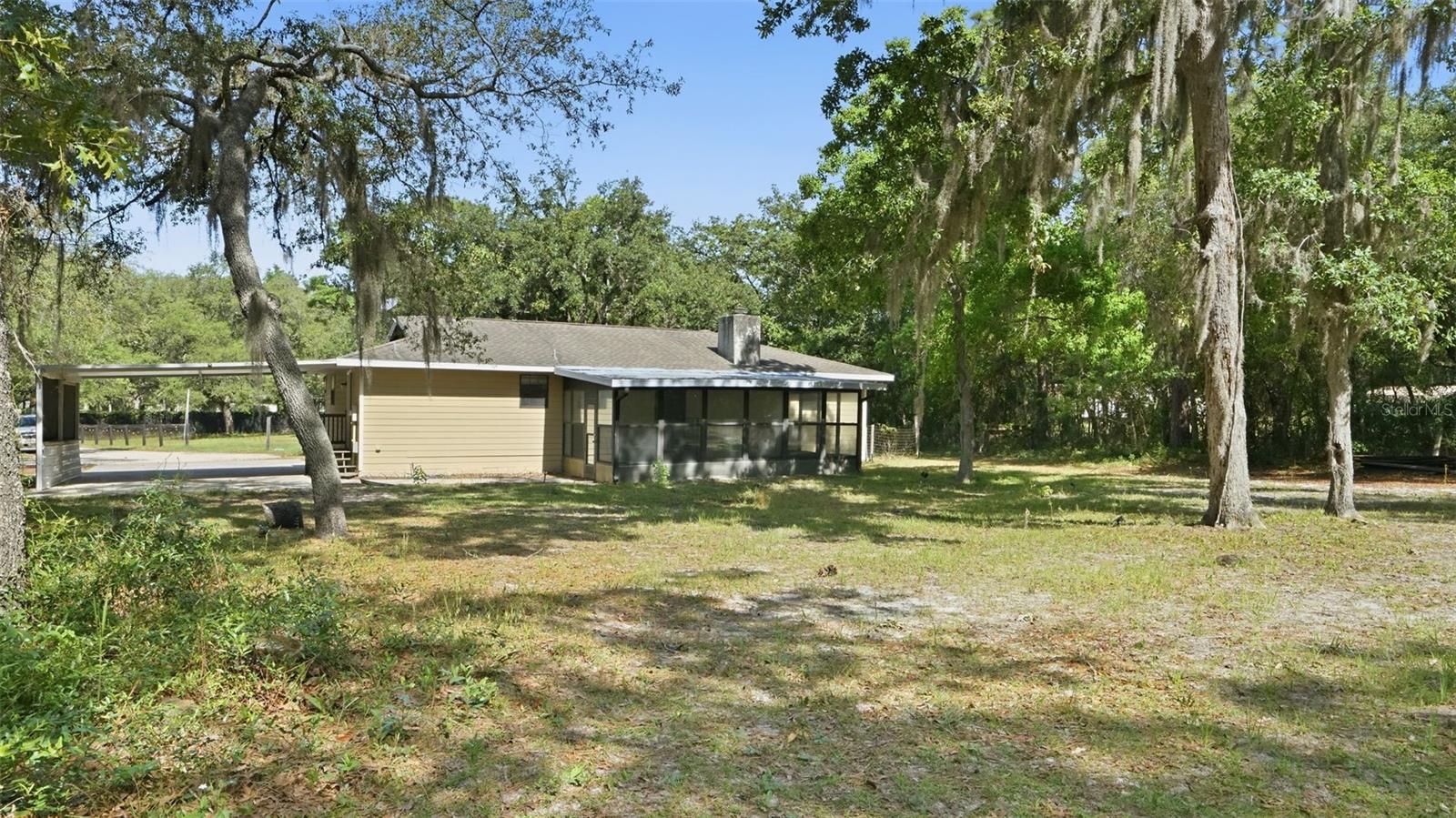 PINE WOOD - Residential