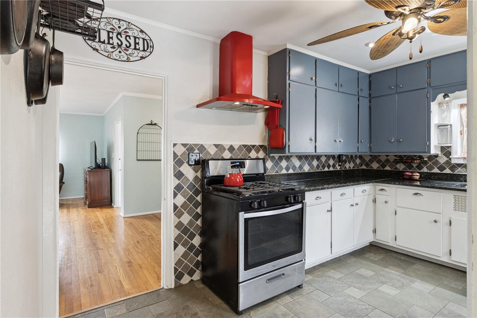 COUCHS SUB - Residential