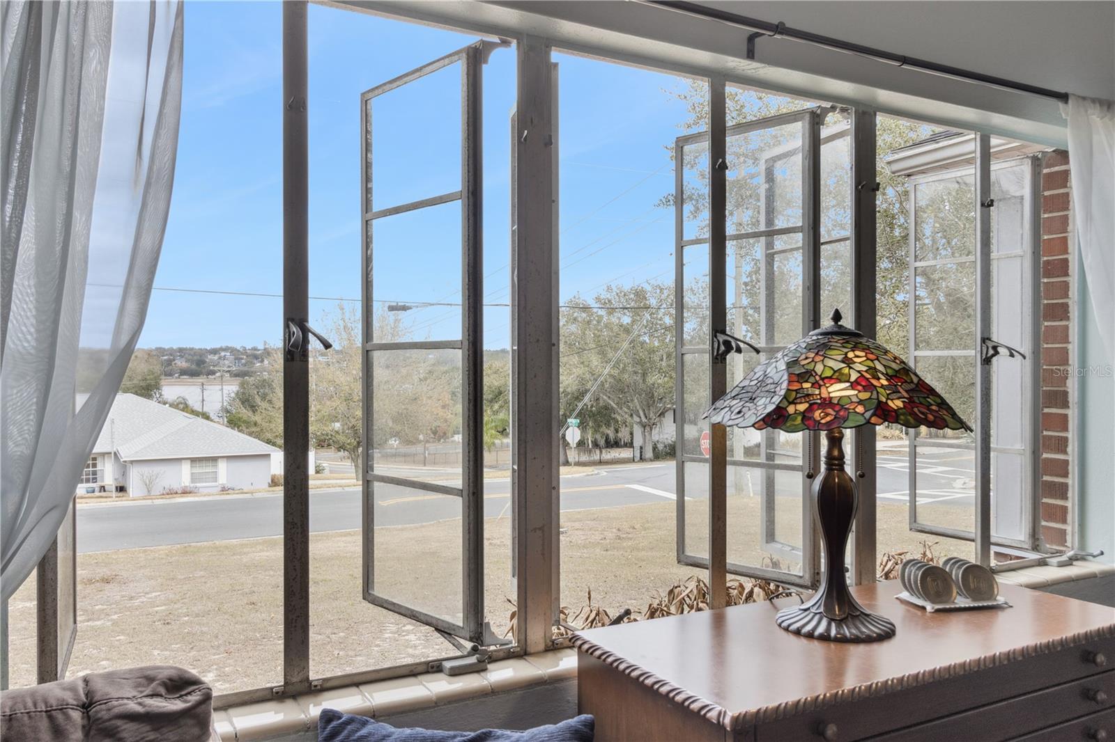 COUCHS SUB - Residential