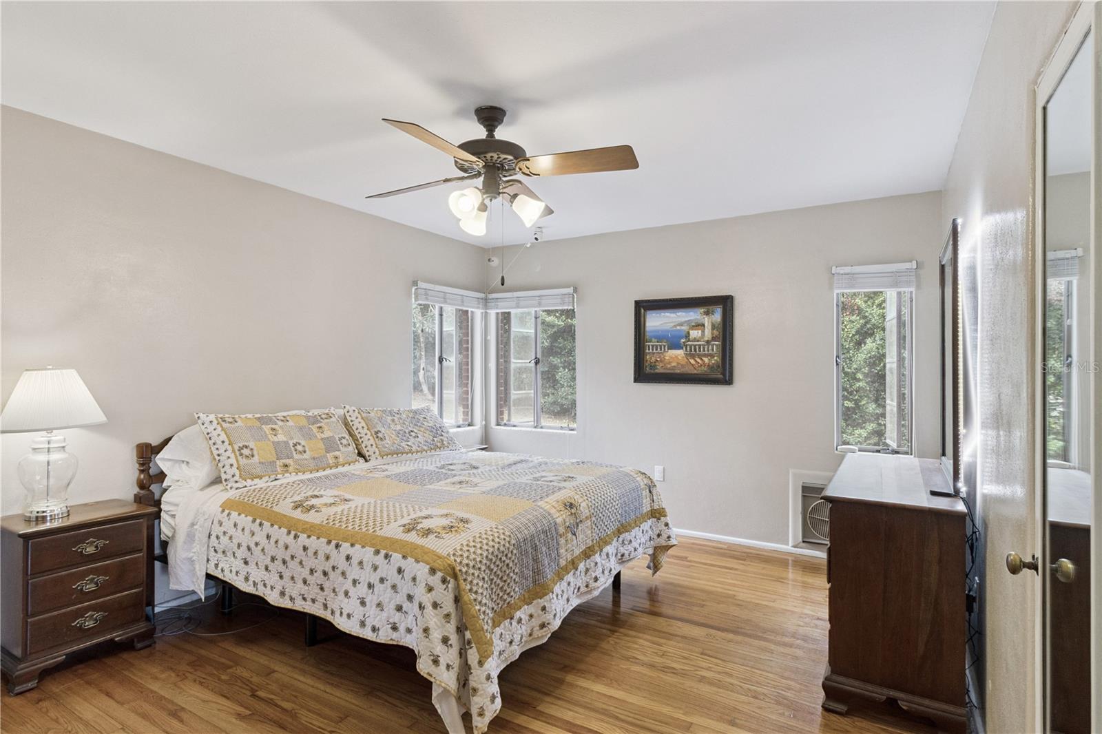 COUCHS SUB - Residential