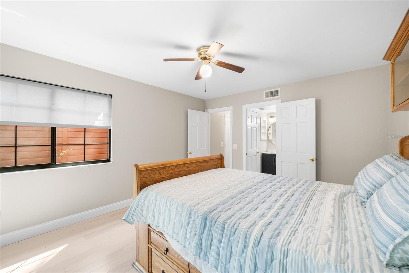 ROCKWOOD VILLAS - Residential