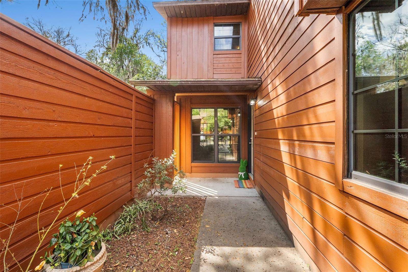 ROCKWOOD VILLAS - Residential