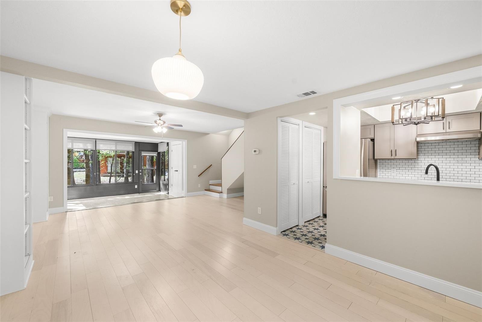 ROCKWOOD VILLAS - Residential