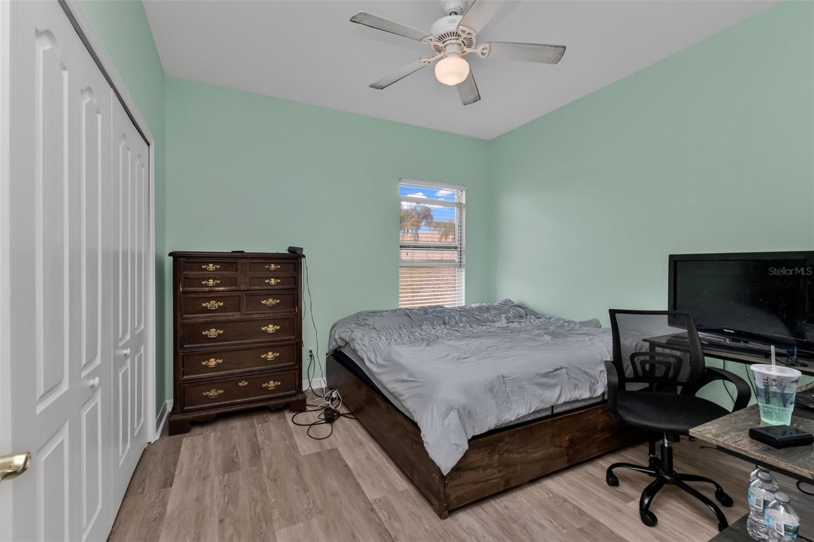 KINGS GATE PH 06 - Residential