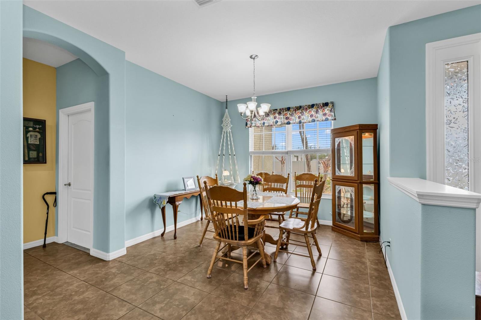 KINGS GATE PH 06 - Residential