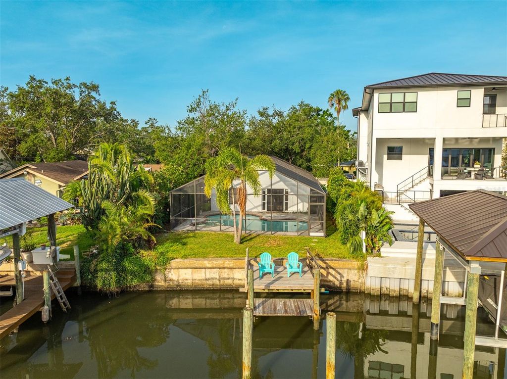 Photo of 593 Marmora Avenue, Tampa, FL 33606 (MLS # TB8394793)