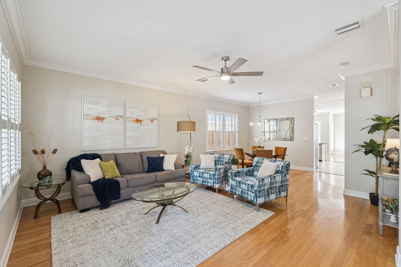 1812 ILLINOIS STREET