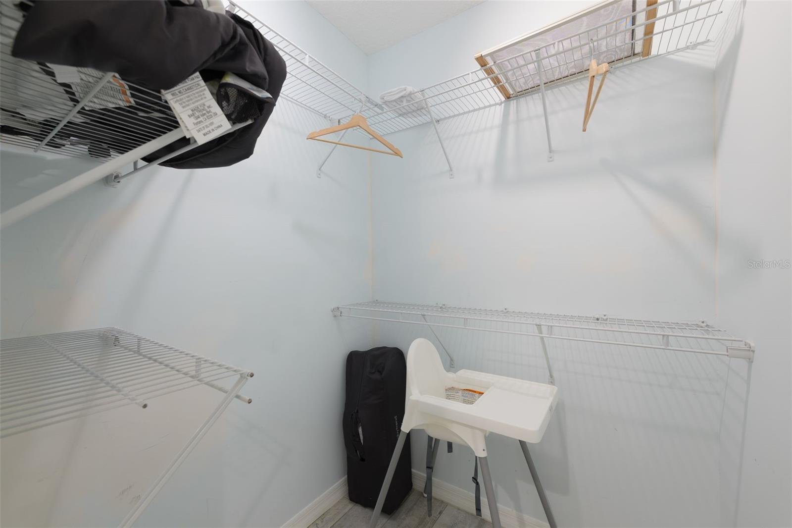 DAVIS SHORES - Residential