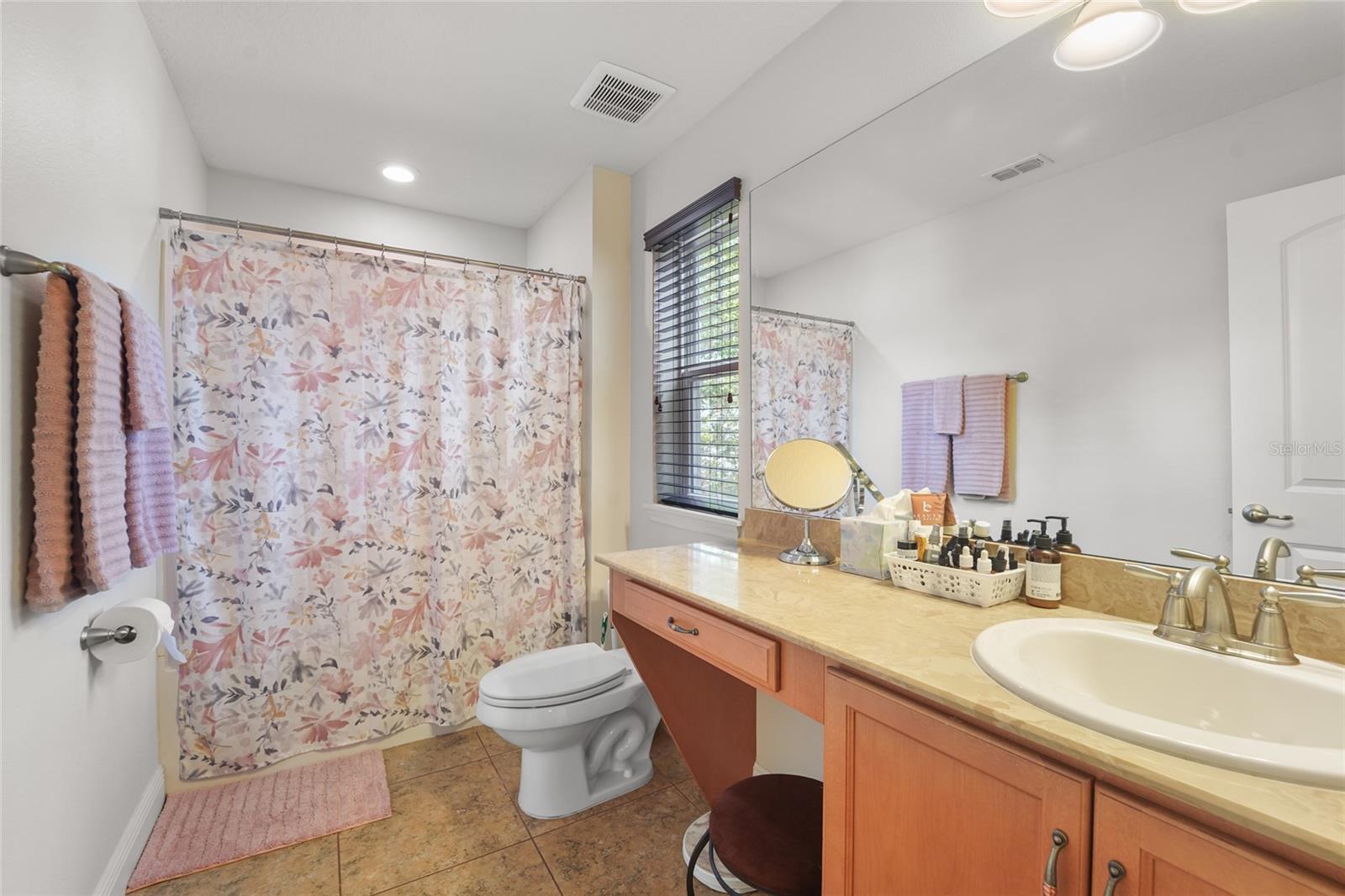 SEMINOLE GROVES - Residential