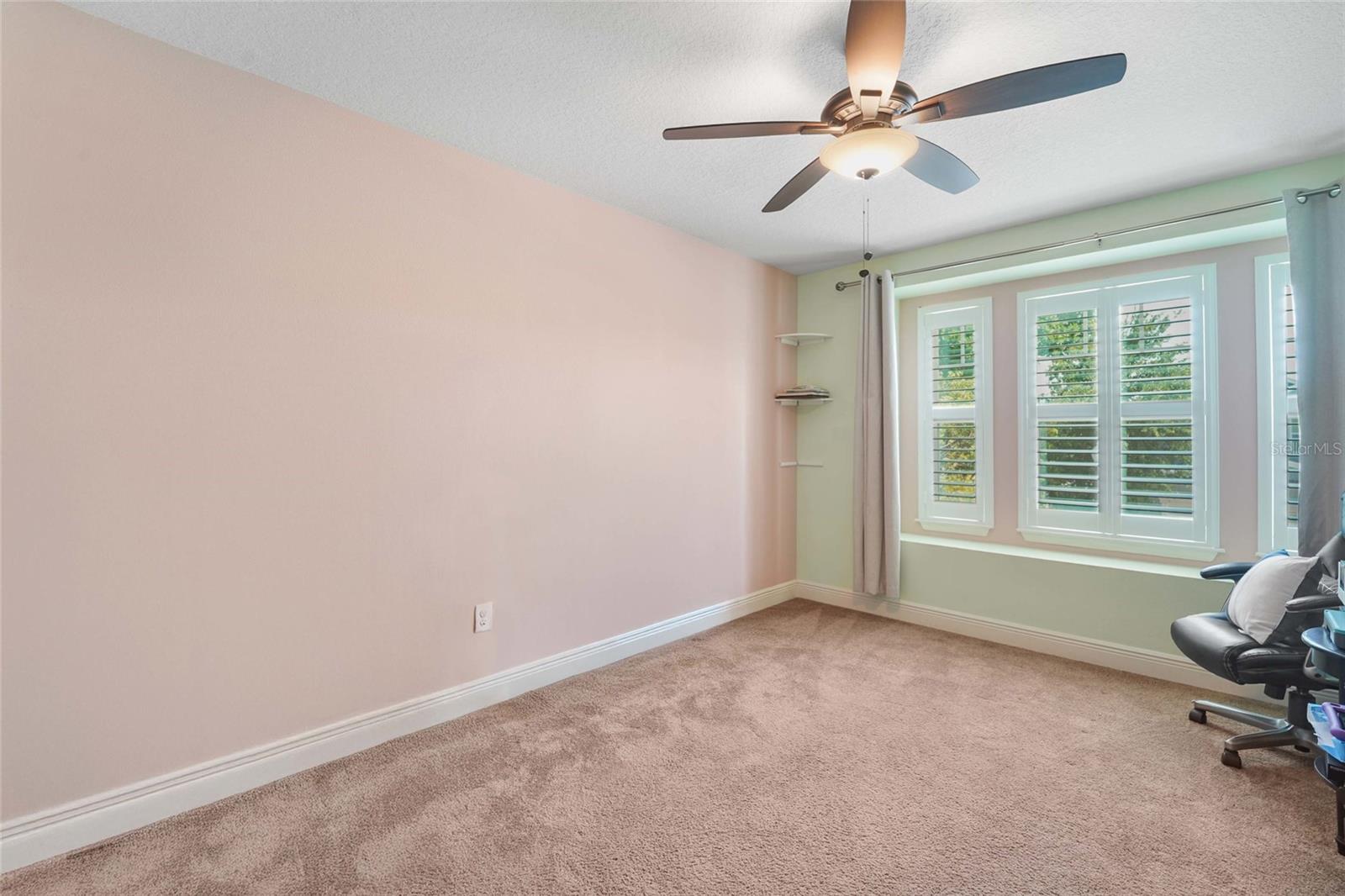 SEMINOLE GROVES - Residential