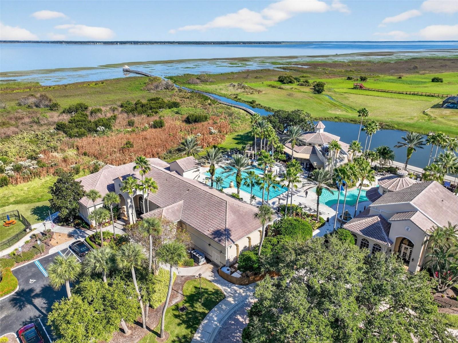 BELLALAGO POD G TOWNHOMES - Residential