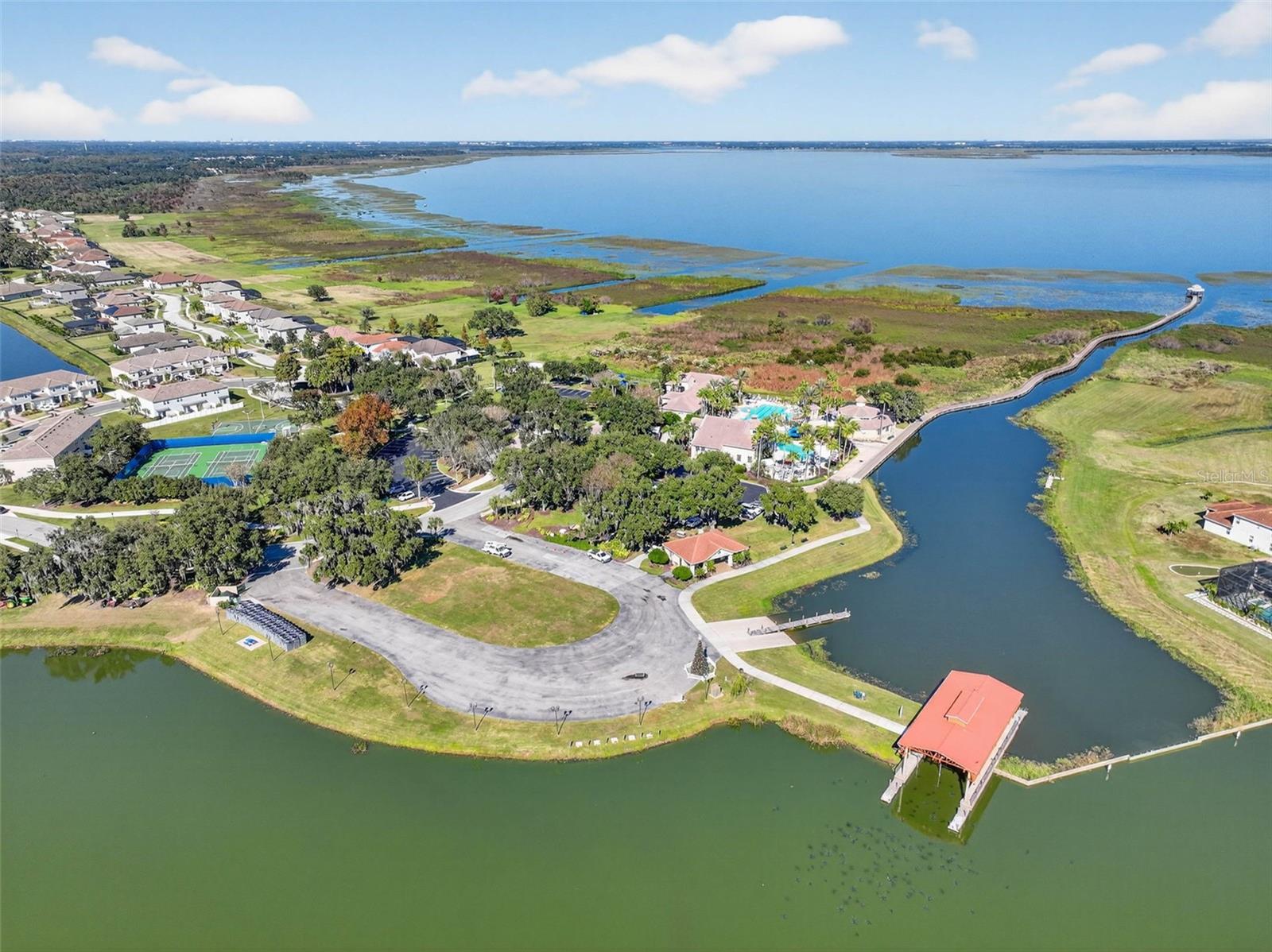 BELLALAGO POD G TOWNHOMES - Residential