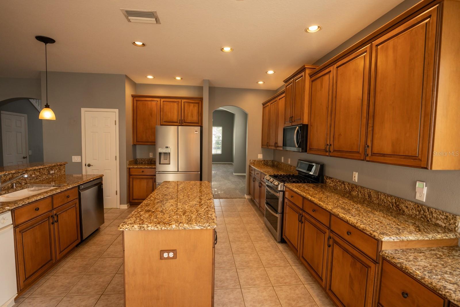 CORY LAKE ISLES PH 3 UNIT 1 - Residential Lease