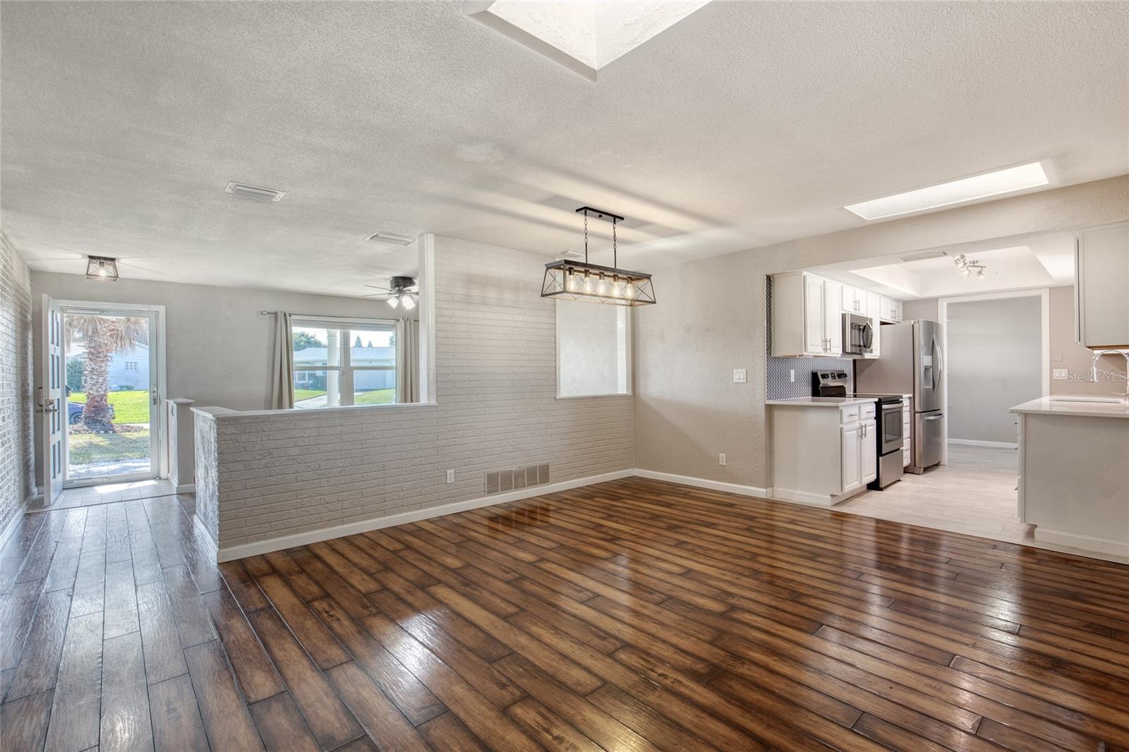 RIVOCHAN - Residential