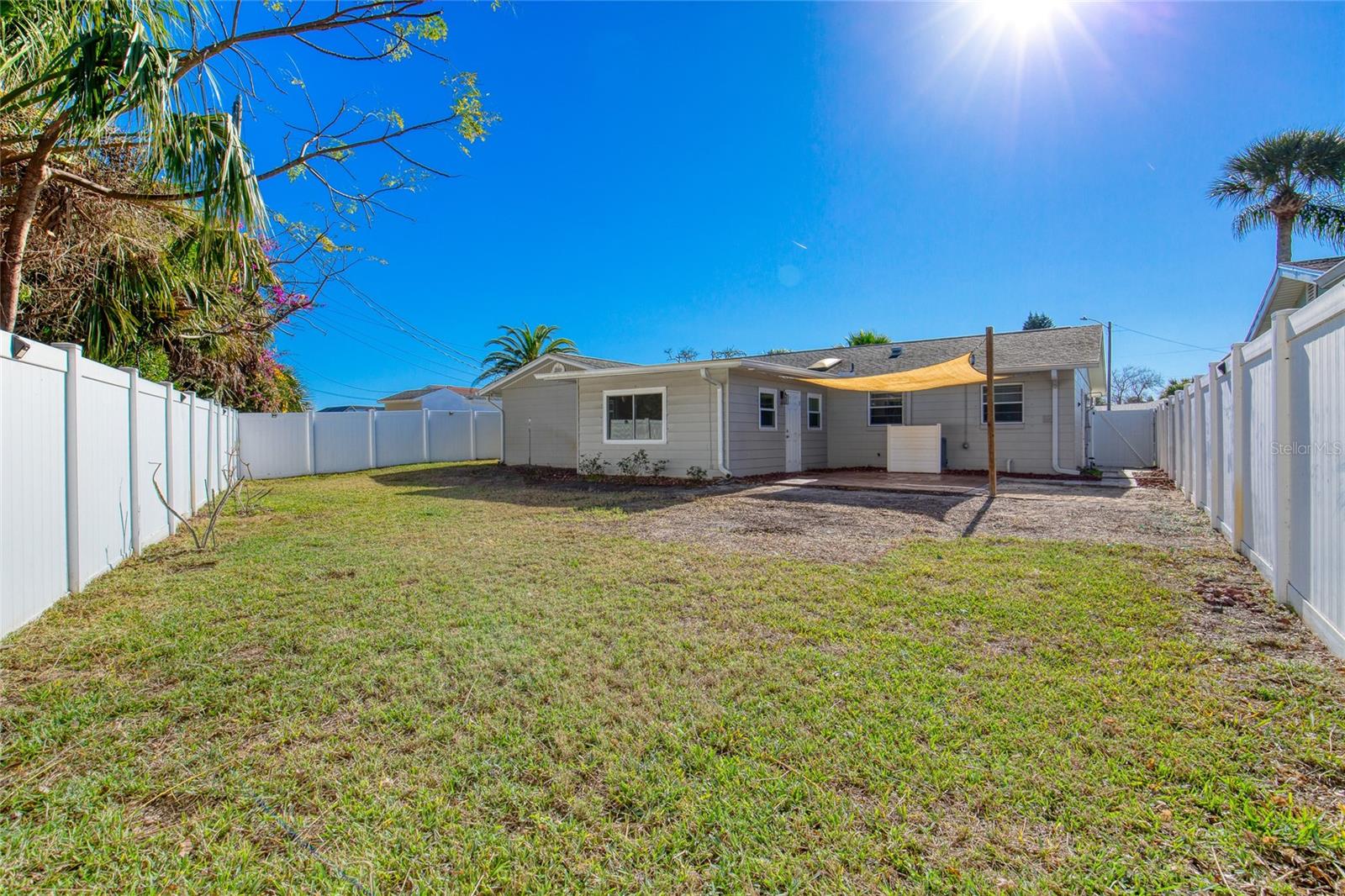 RIVOCHAN - Residential