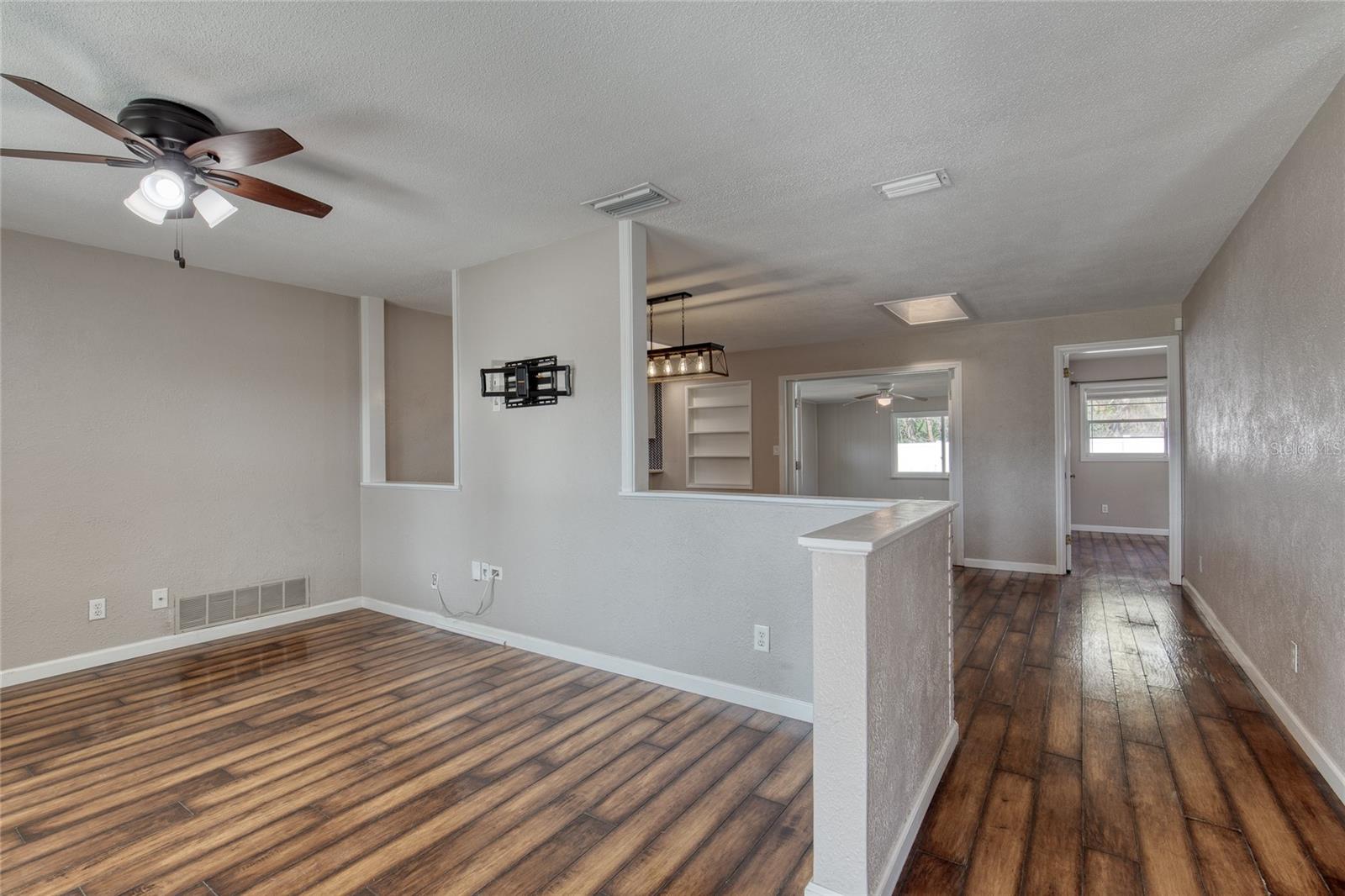 RIVOCHAN - Residential