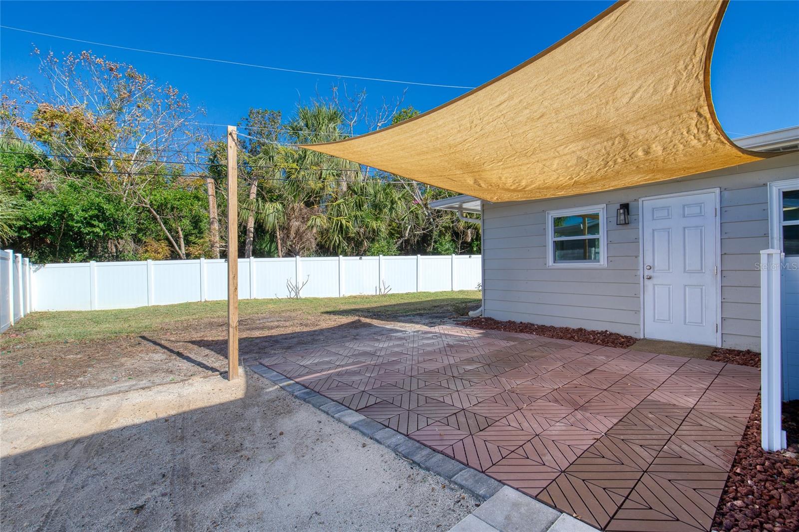 RIVOCHAN - Residential