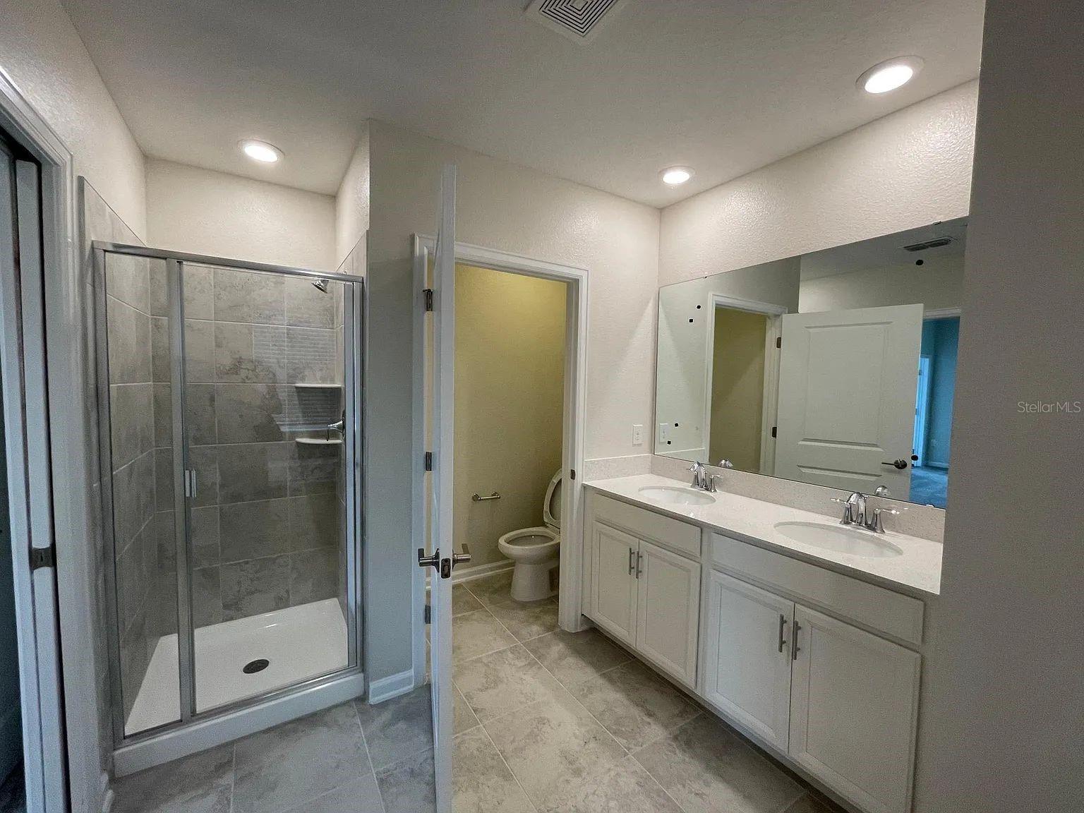 CHAMPIONSGATE CONDO PH 5 - Residential