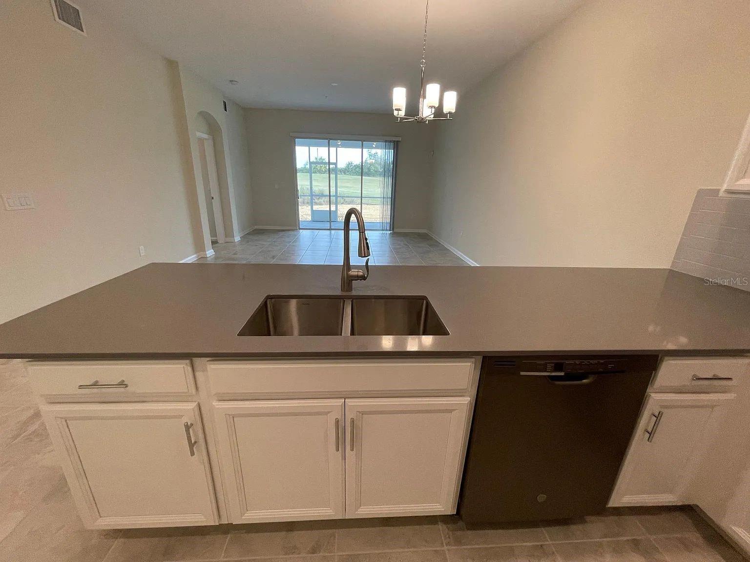 CHAMPIONSGATE CONDO PH 5 - Residential