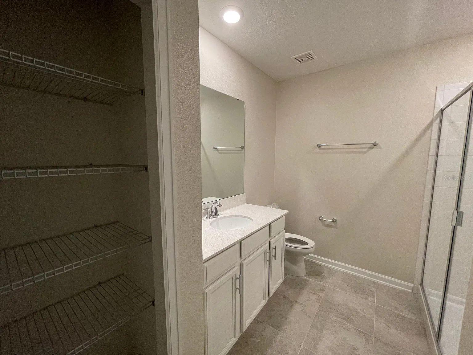 CHAMPIONSGATE CONDO PH 5 - Residential