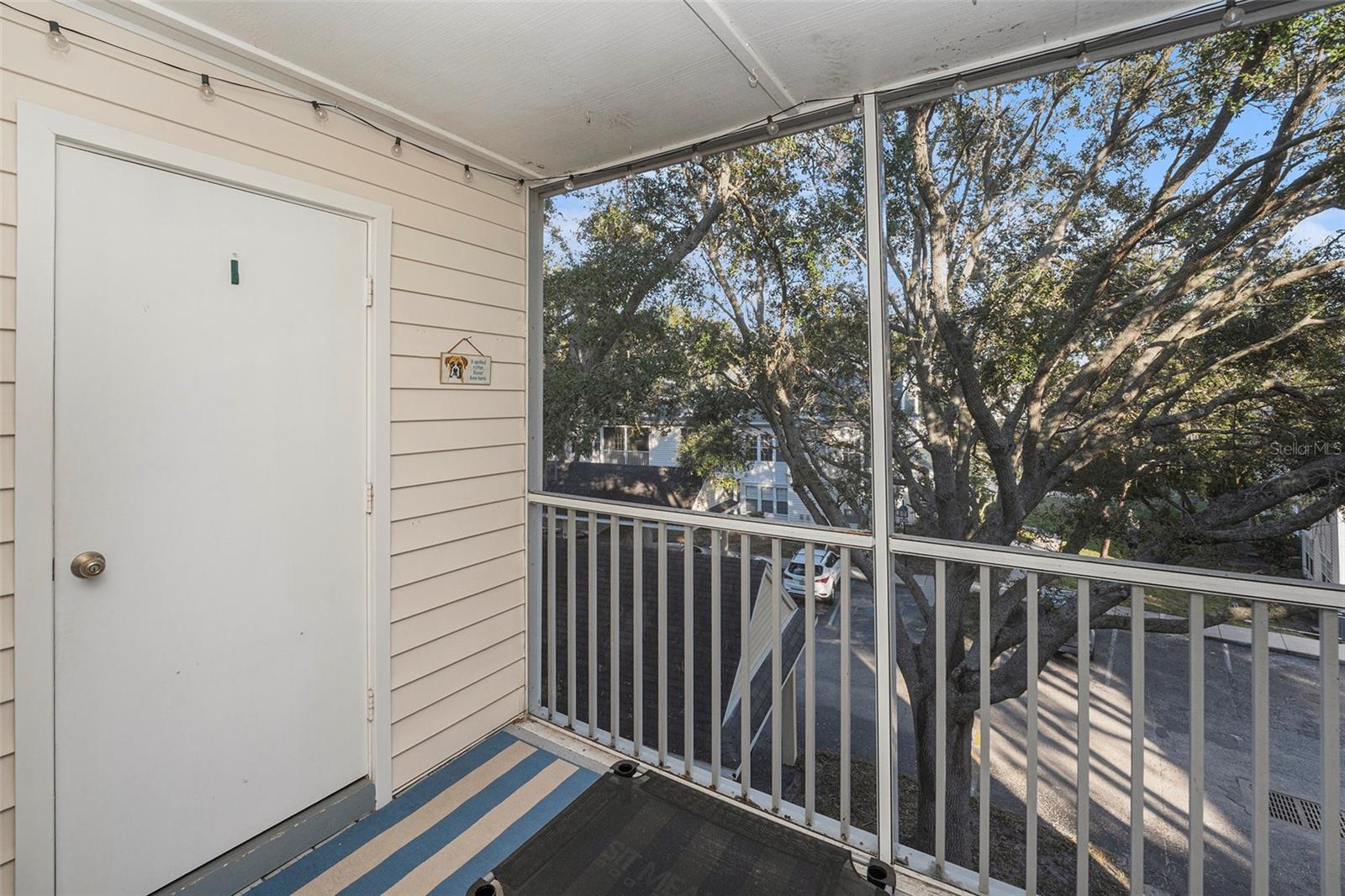 BENTLEY AT COBBS LANDING CONDO THE - Residential