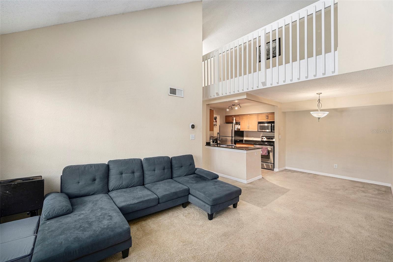 BENTLEY AT COBBS LANDING CONDO THE - Residential