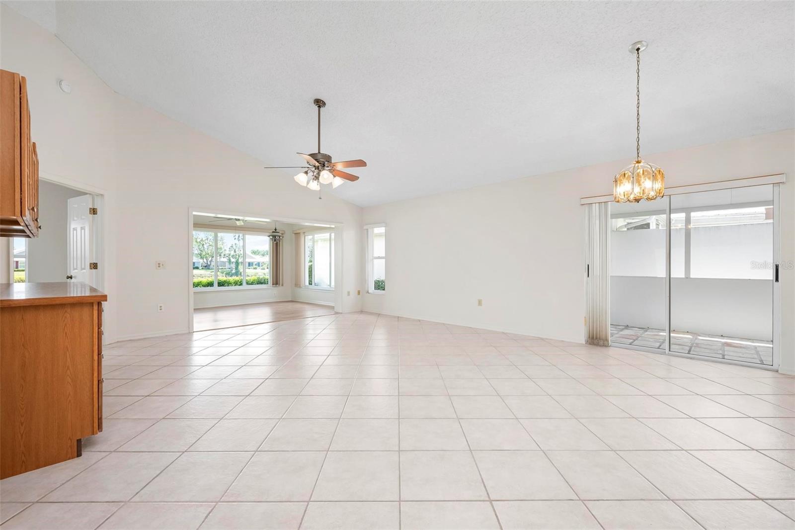 HARRINGTON LAKE - Residential Lease