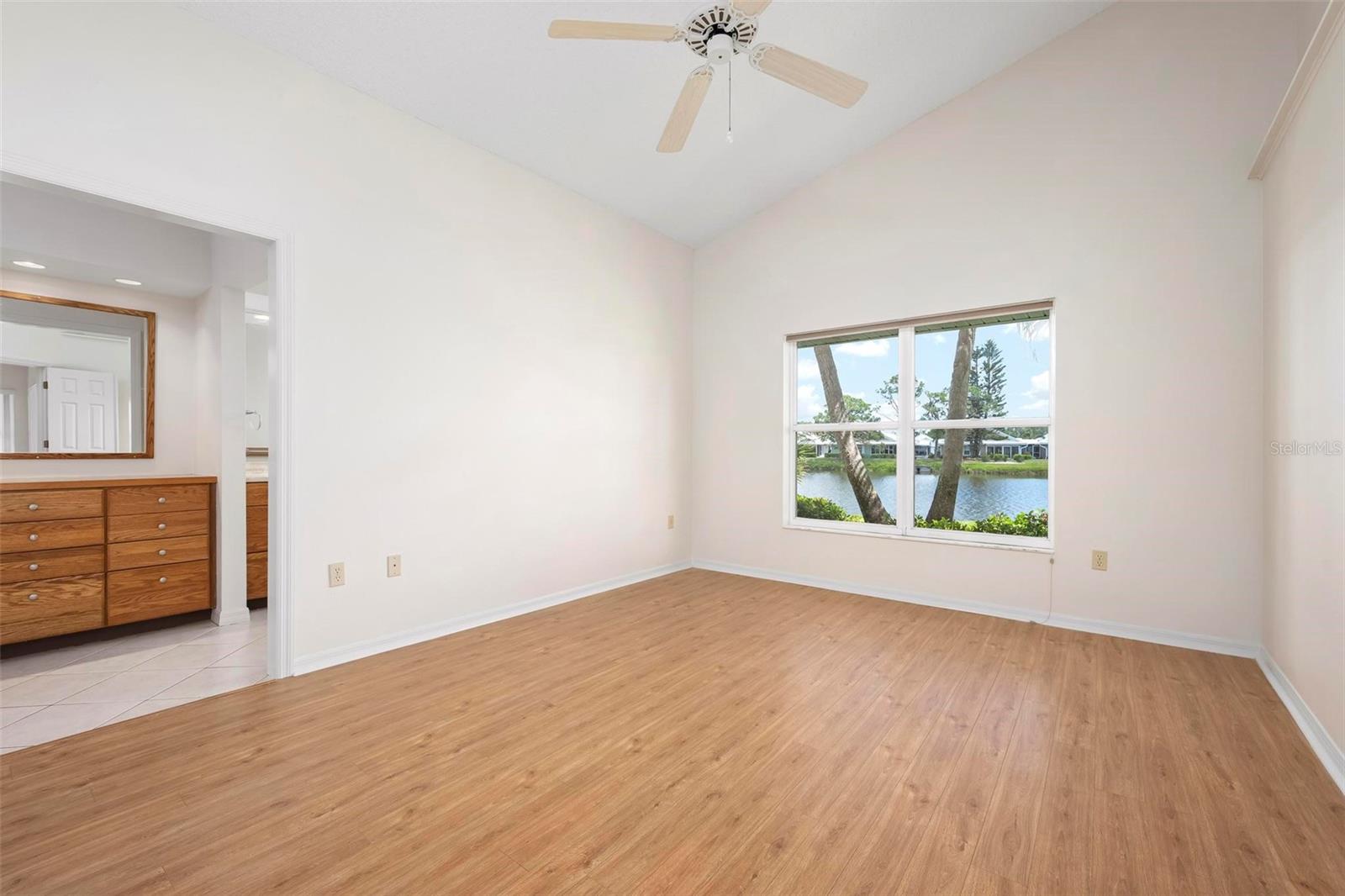 HARRINGTON LAKE - Residential Lease