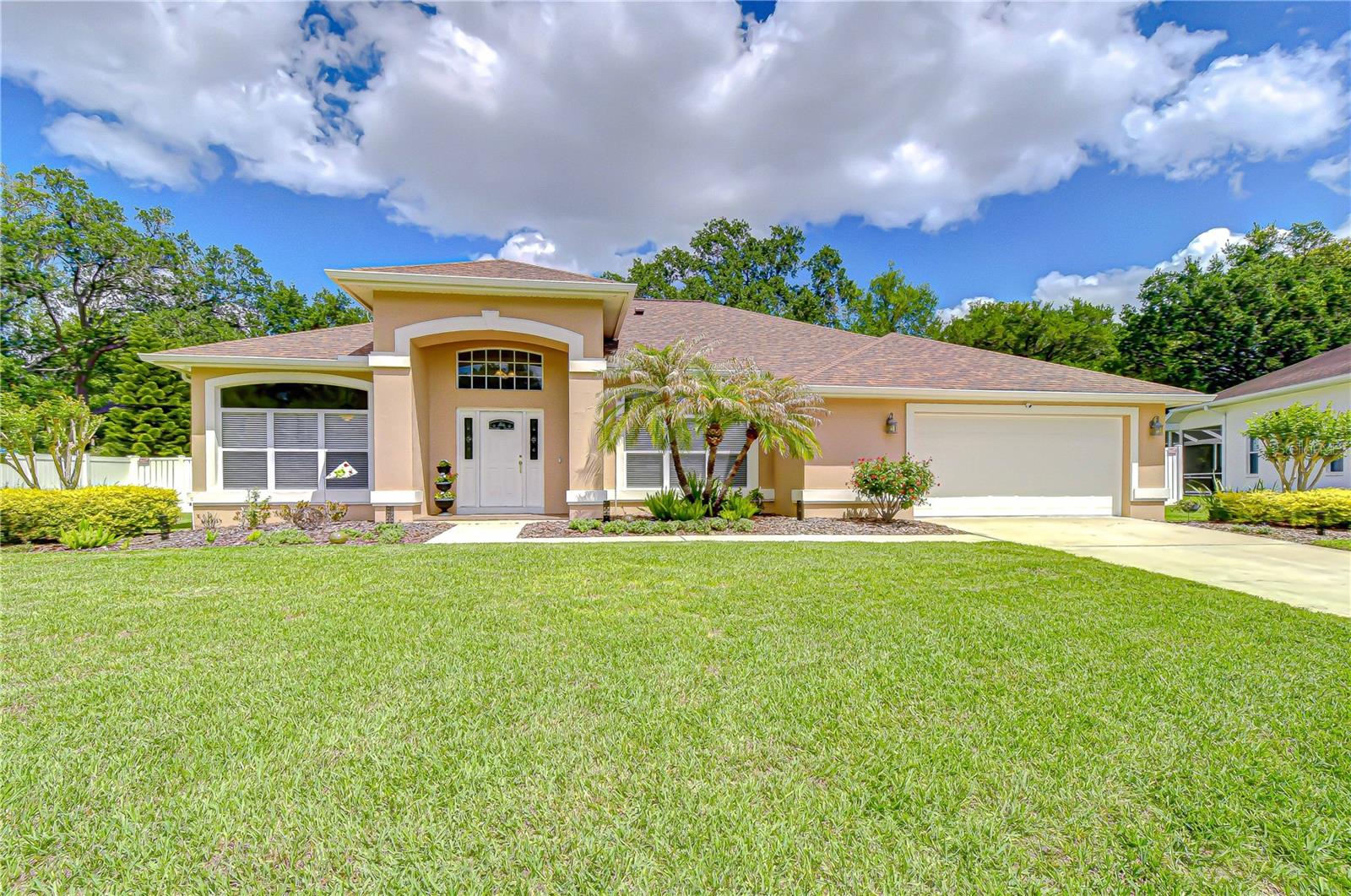 COLONIAL OAKS - Residential