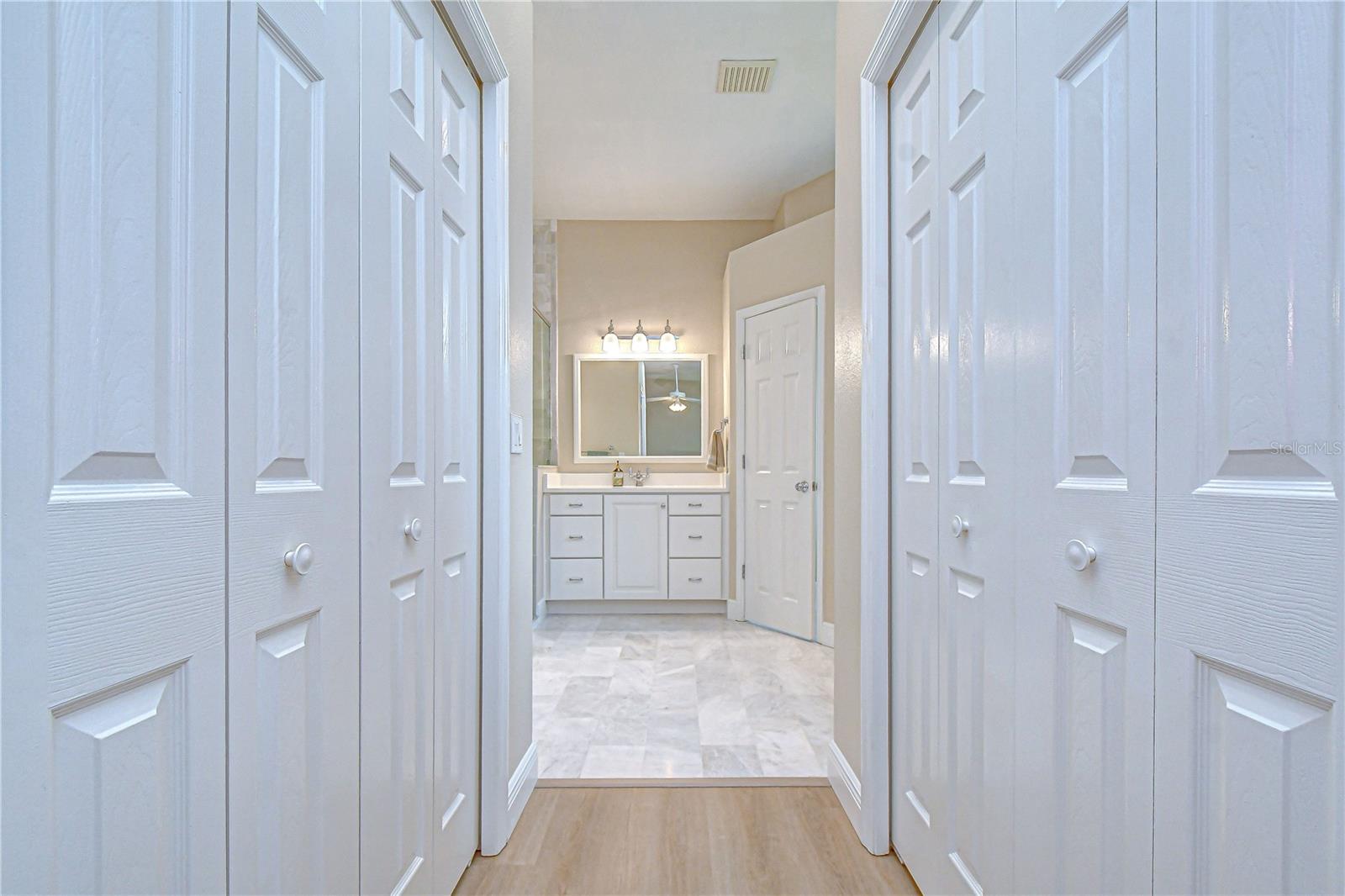 COLONIAL OAKS - Residential