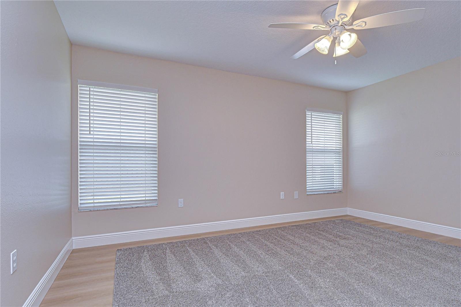 COLONIAL OAKS - Residential